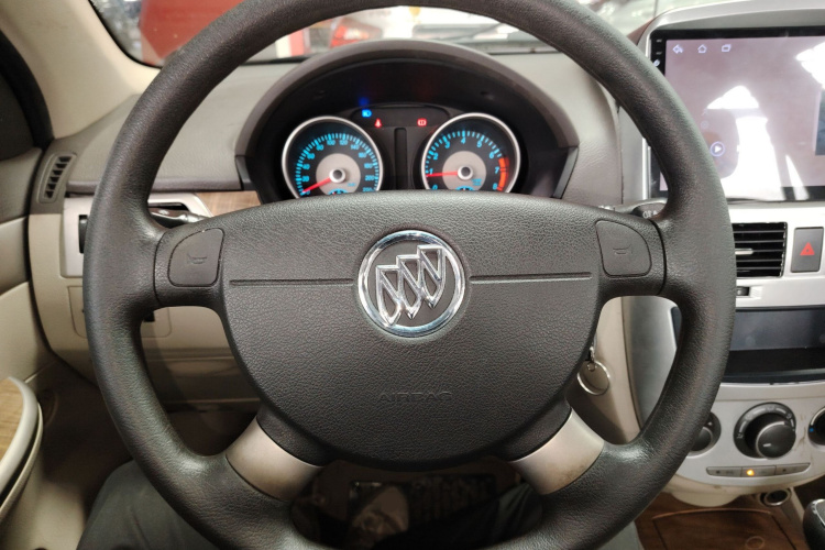 别克 凯越 2015款 1.5L 自动经典型局部细节13