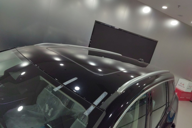 红旗HS7 PHEV 2024款 2.0T PHEV 四驱旗畅版 6座局部细节57