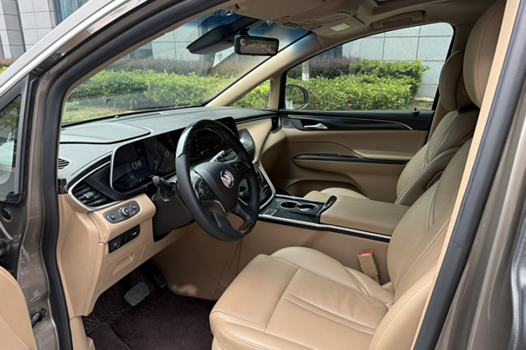 别克GL8 2020款 ES陆尊 653T 尊享型中控内饰7005