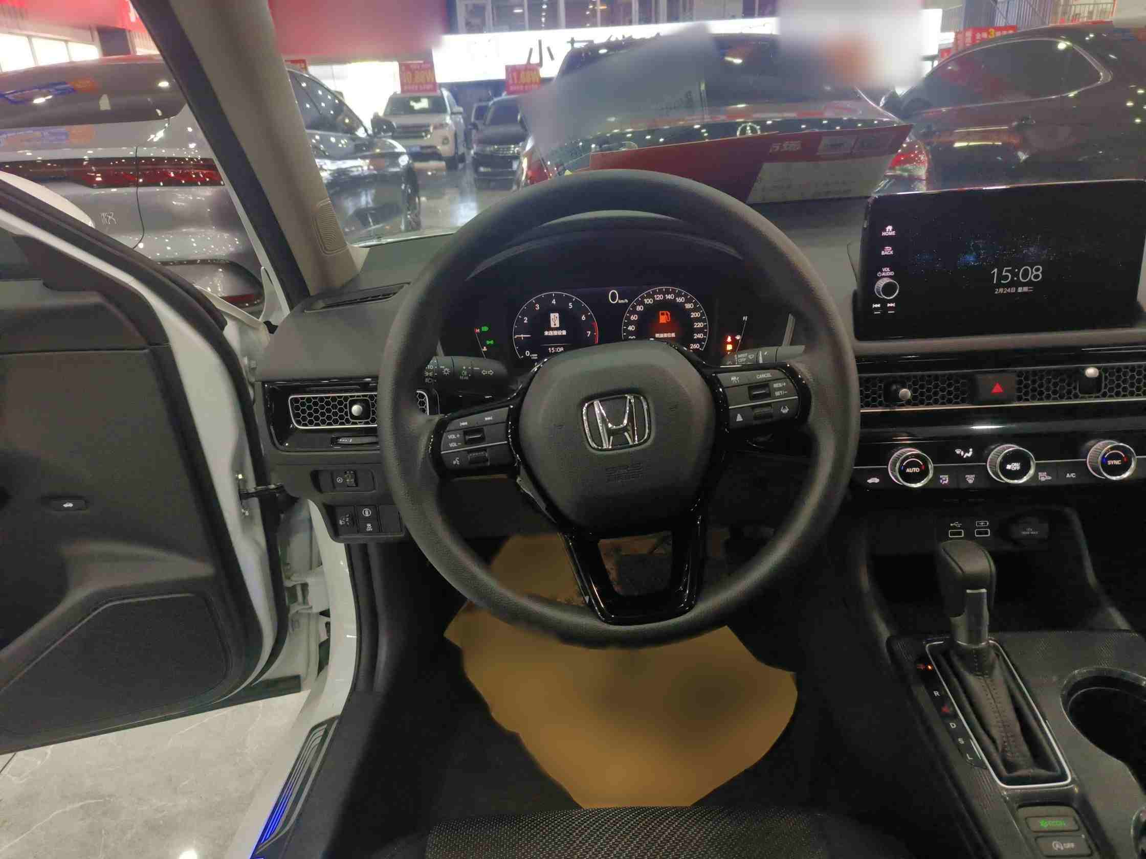 车辆方向盘实拍