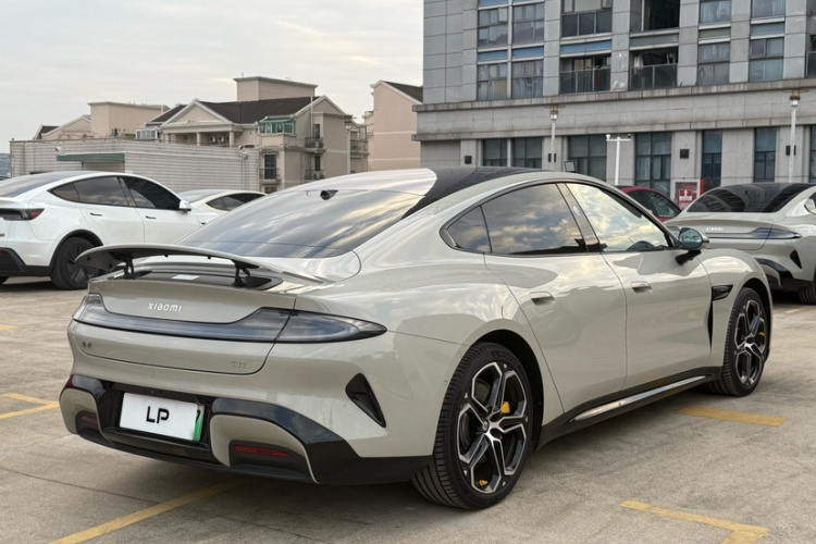 小米汽车 小米SU7 2024款 后驱超长续航高阶智驾Pro版车身外观6002