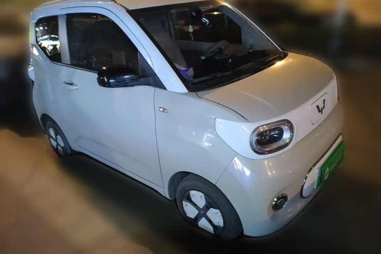 五菱汽车 宏光MINIEV 2024款 第三代 215km 进阶版车身外观6002