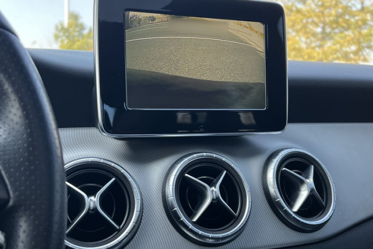 奔驰CLA 2016款 CLA 200 动感型中控内饰7003