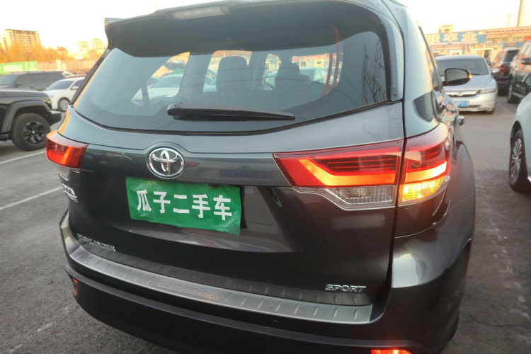 丰田 汉兰达 2018款  2.0T 两驱豪华版 7座 国VI车身外观6
