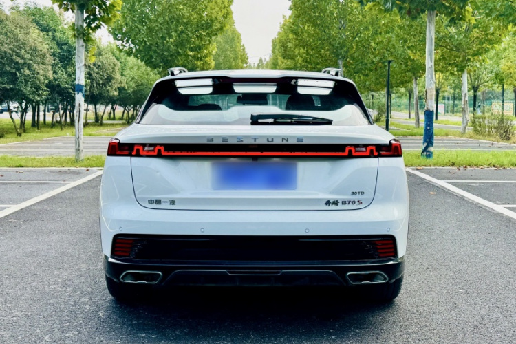 奔腾B70S 2022款 1.5T 智潮统帅车身外观6003