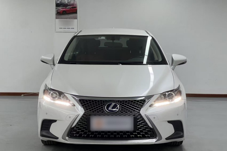 雷克萨斯CT 2017款 CT200h 精英版 单色 国V车身外观6004