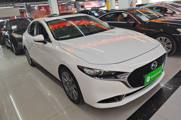 马自达3 昂克赛拉 2021款 2.0L 自动质雅版车身外观3