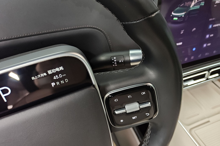 理想汽车 理想L8 2023款 Pro局部细节18