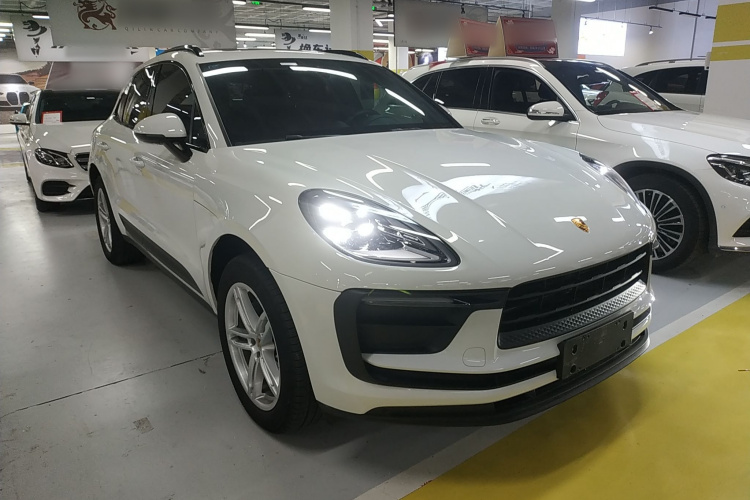 保时捷 2024款 Macan 2.0T车身外观3