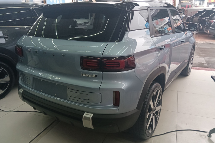 吉利汽车 吉利icon 2023款 1.5TD 巧克力醇巧版车身外观7