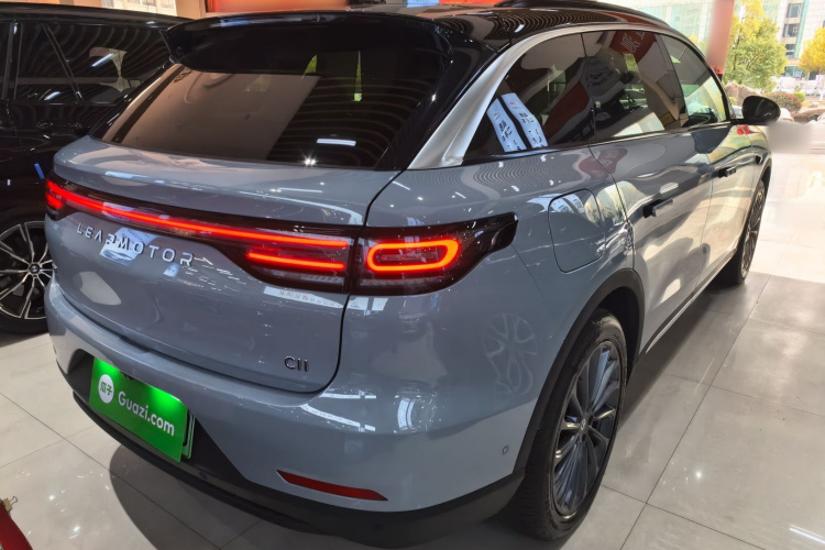 零跑汽车 零跑C11 2024款 增程 300尊享版车身外观7