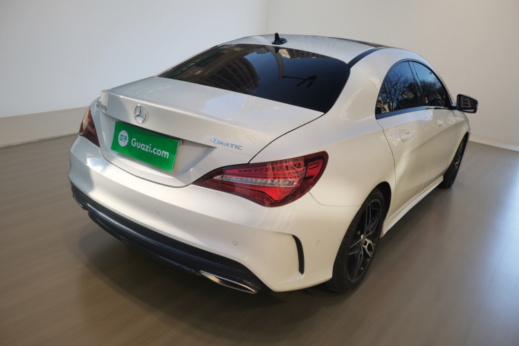奔驰CLA 2017款 CLA 220 4MATIC车身外观7