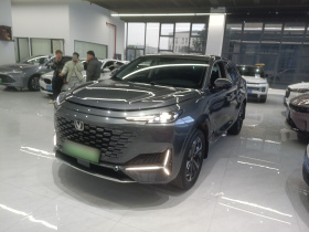 长安UNI-K 智电iDD 2023款 智电iDD 1.5T 135km智趣型