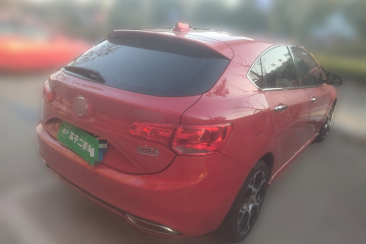 菲亚特 致悦 2014款 1.4T 自动运动版车身外观6005