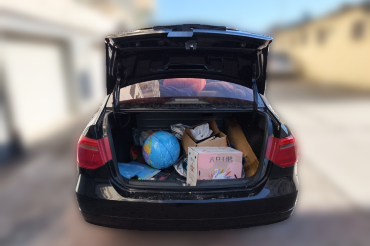 大众 捷达 2015款 1.6L 自动时尚型中控内饰23