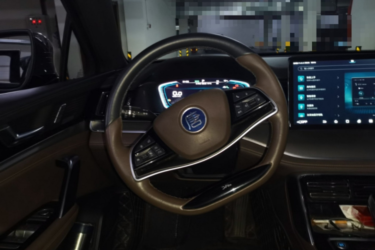 比亚迪 唐 2021款 2.0T 自动旗舰型中控内饰13