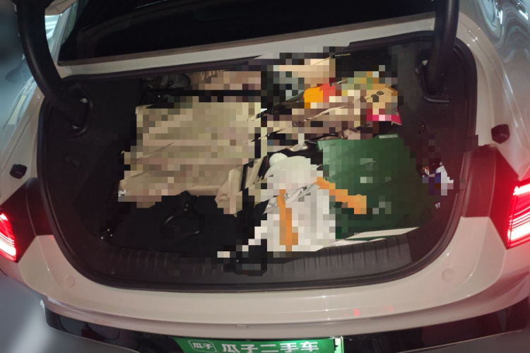 小米汽车 小米SU7 2024款 后驱标准创始版中控内饰23