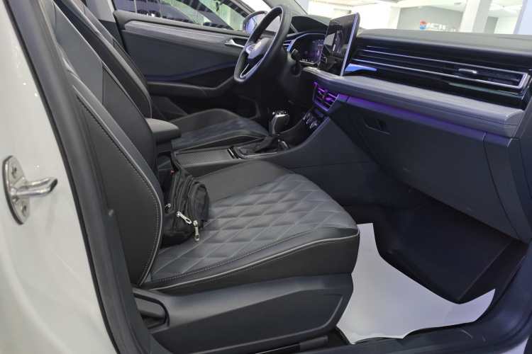 大众 速腾 2023款 300TSI DSG超越版局部细节41