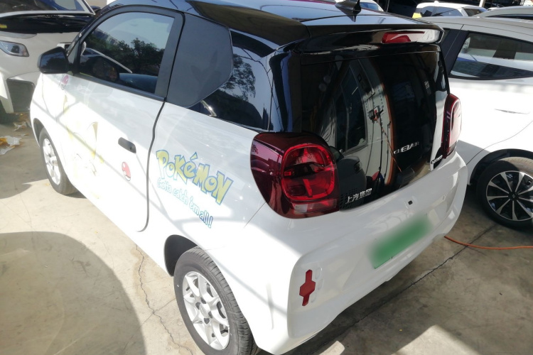 荣威 科莱威CLEVER 2022款 311km元气啵啵版车身外观4