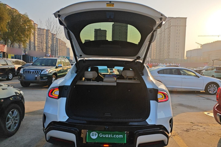 小米汽车 小米YU7 2025款 超长续航后驱版局部细节23