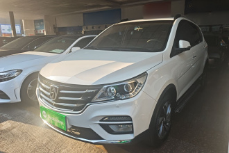 宝骏560 2017款 律动版 1.8L iAMT尊享型