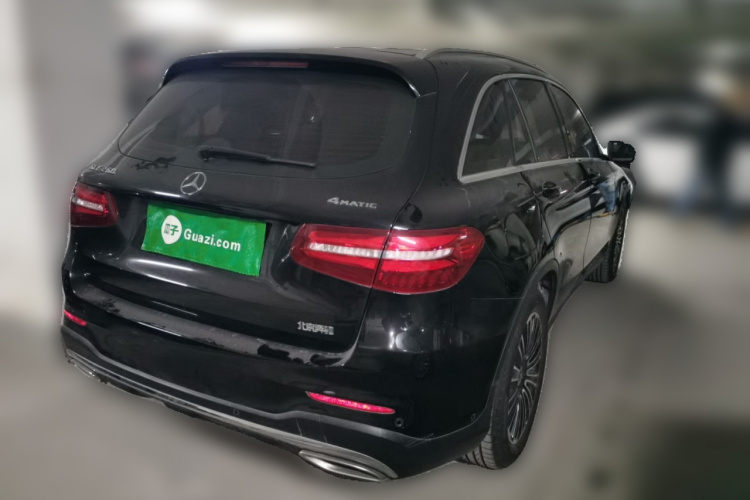 奔驰GLC 2018款 改款 GLC 260 4MATIC 动感型车身外观7