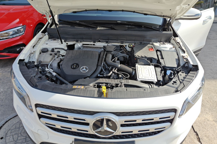 奔驰GLB 2022款 改款 GLB 200 时尚型机舱底盘24