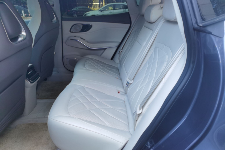 飞凡汽车 飞凡R7 2022款 性能高阶版中控内饰21