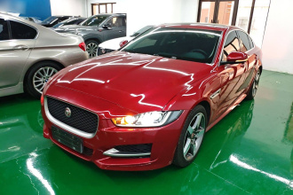 捷豹XE 2017款 2.0T 200PS R-Sport
