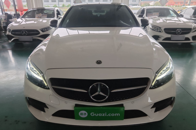 奔驰C级 2021款 C 260 L 运动星耀臻藏版车身外观2