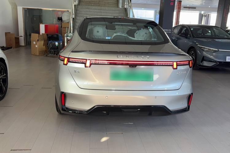 领克07 2024款 EM-P 126长续航 Halo车身外观6004