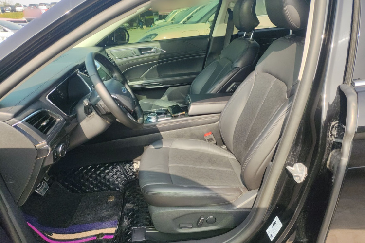 福特 金牛座 2019款 EcoBoost 245 尊享版中控内饰19