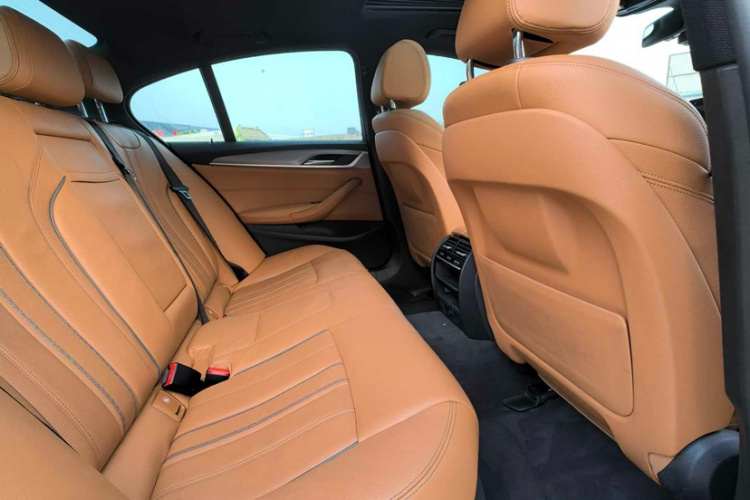 宝马5系(进口) 2018款 525i M运动套装中控内饰7011