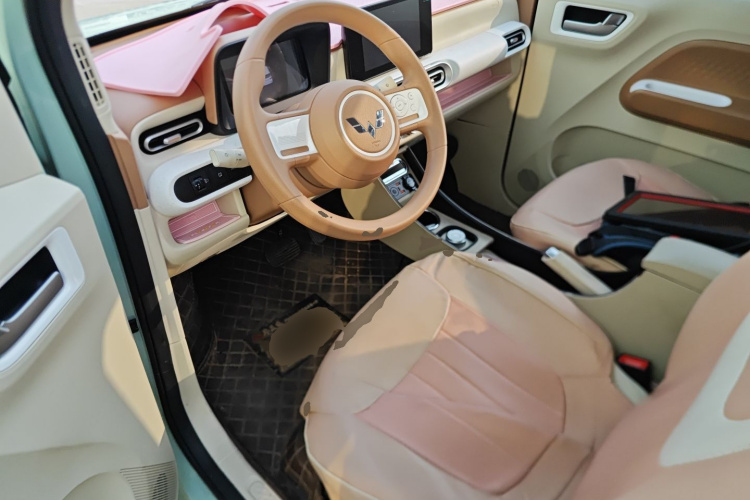 五菱汽车 宏光MINIEV 2024款 第三代 215km 进阶版局部细节19