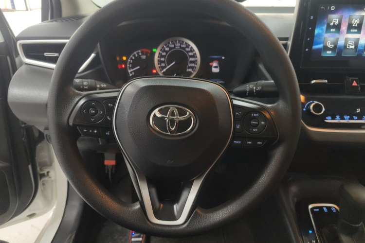 丰田 卡罗拉 2019款 1.2T S-CVT GL-i精英版中控内饰13