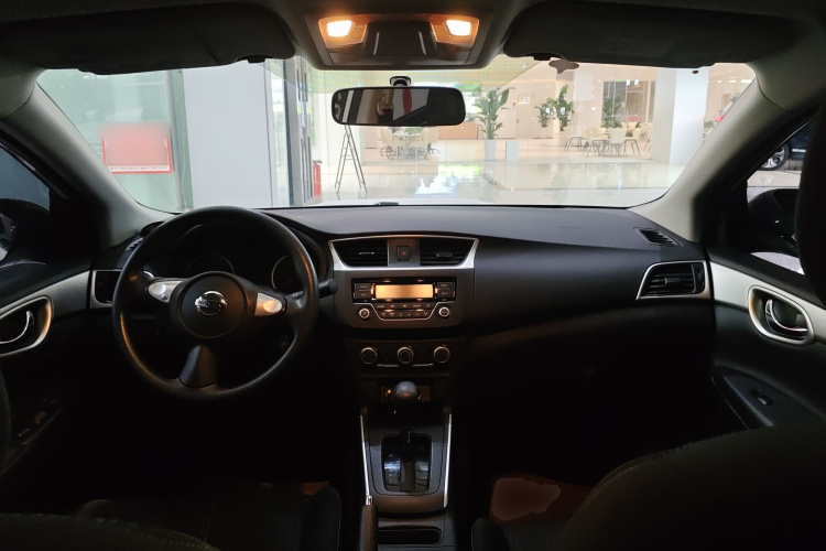 日产 轩逸 2022款 经典 1.6XE CVT舒适版中控内饰12