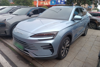 比亚迪 宋PLUS新能源 2023款 冠军版 DM-i 110KM 旗舰型