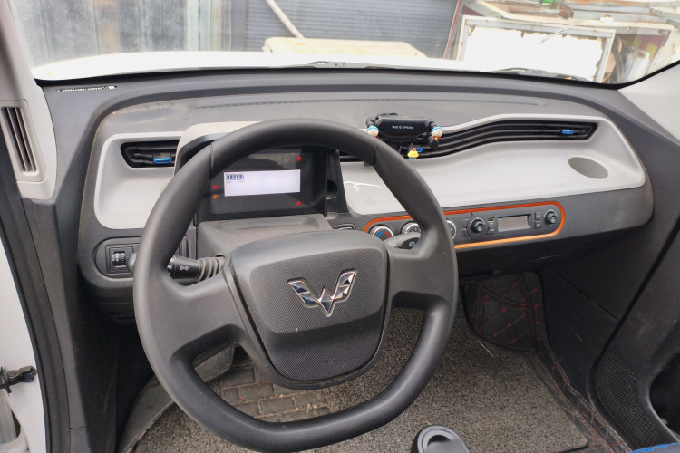 五菱汽车 宏光MINIEV 2022款 轻松款 三元锂中控内饰12