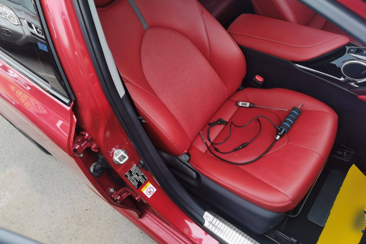 丰田 凯美瑞 2018款 2.5S 锋尚版中控内饰41