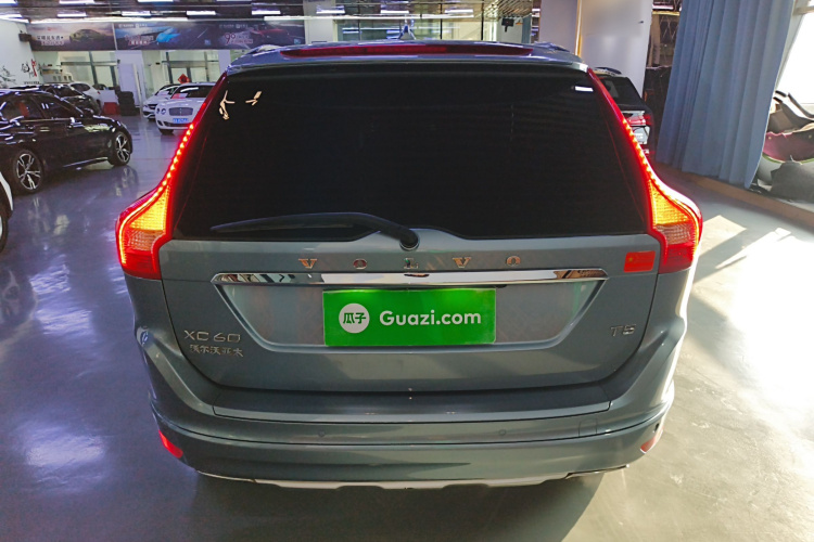 沃尔沃XC60 2017款 T5 智行升级版车身外观6