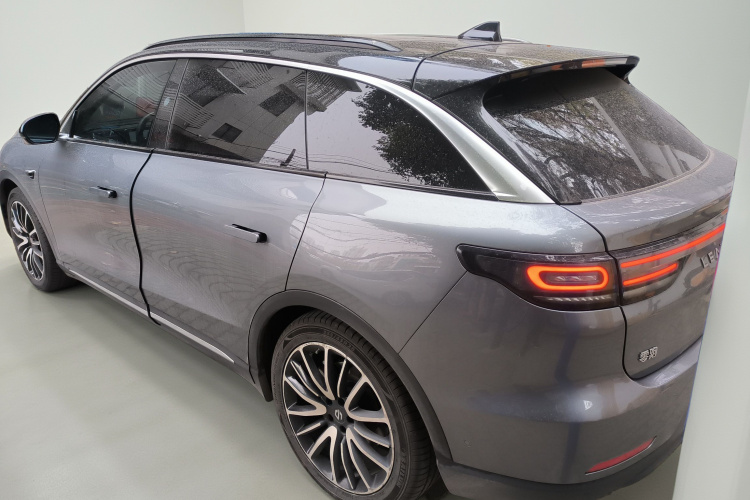 零跑汽车 零跑C11 2021款 改款 豪华版车身外观5