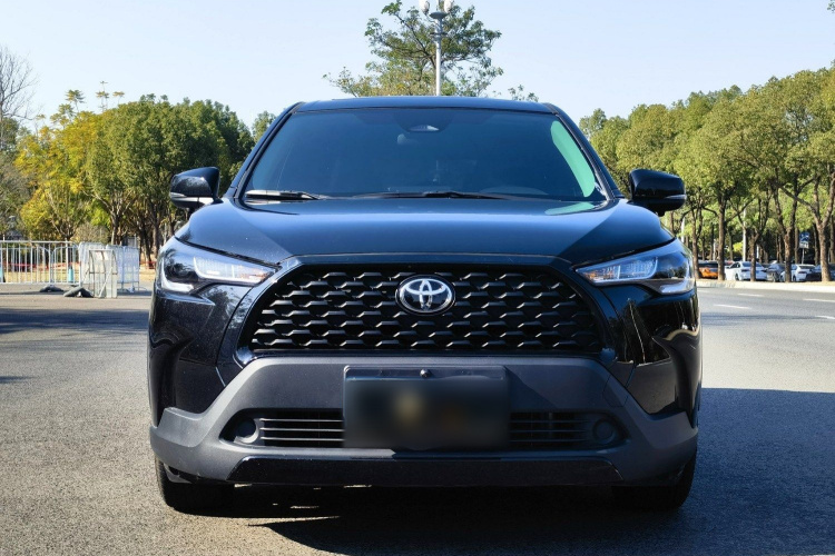 丰田 卡罗拉锐放 2023款 2.0L 精英版车身外观6007