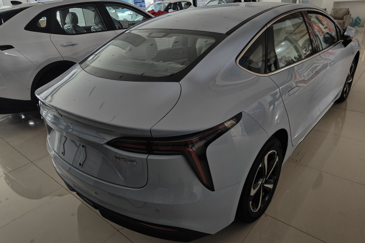 江铃集团新能源 2025款 羿驰05 乐享版车身外观6002