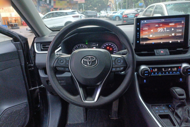 丰田 威兰达 2020款 2.0L CVT两驱豪华版中控内饰13