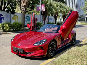 名爵 MG Cyberster 2024款 501km 魅力心动版