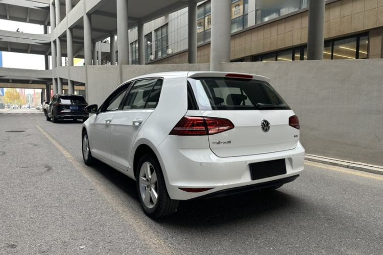 大众 高尔夫 2017款 1.6L 自动舒适百万辆纪念版车身外观6004
