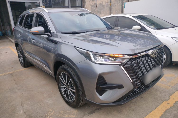 奇瑞 瑞虎8 PRO 2024款 冠军版 290T 两驱闪耀版 7座车身外观3