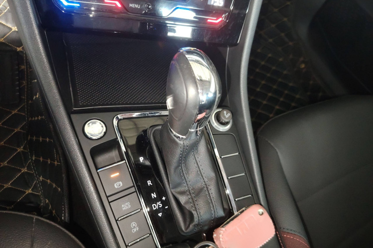 大众 宝来 2020款 1.5L 自动精英型局部细节18