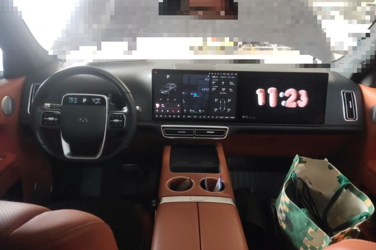 理想汽车 理想L7 2023款 Pro中控内饰12