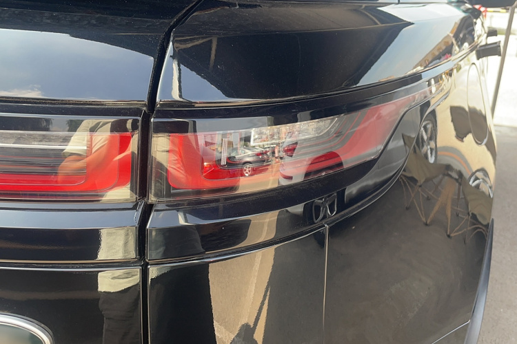 路虎 揽胜星脉 2020款 P250 R-DYNAMIC S车身外观6010